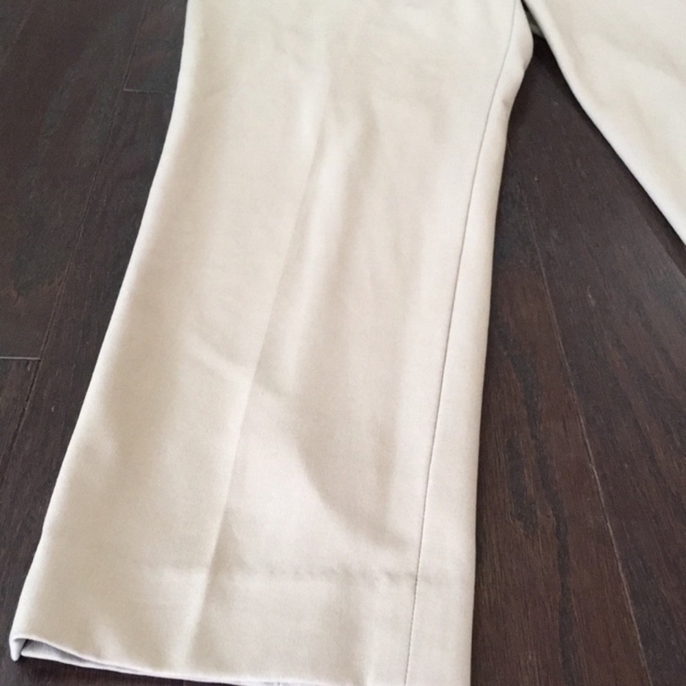 Talbots khaki colored ankle length trousers - Picture 4 of 9